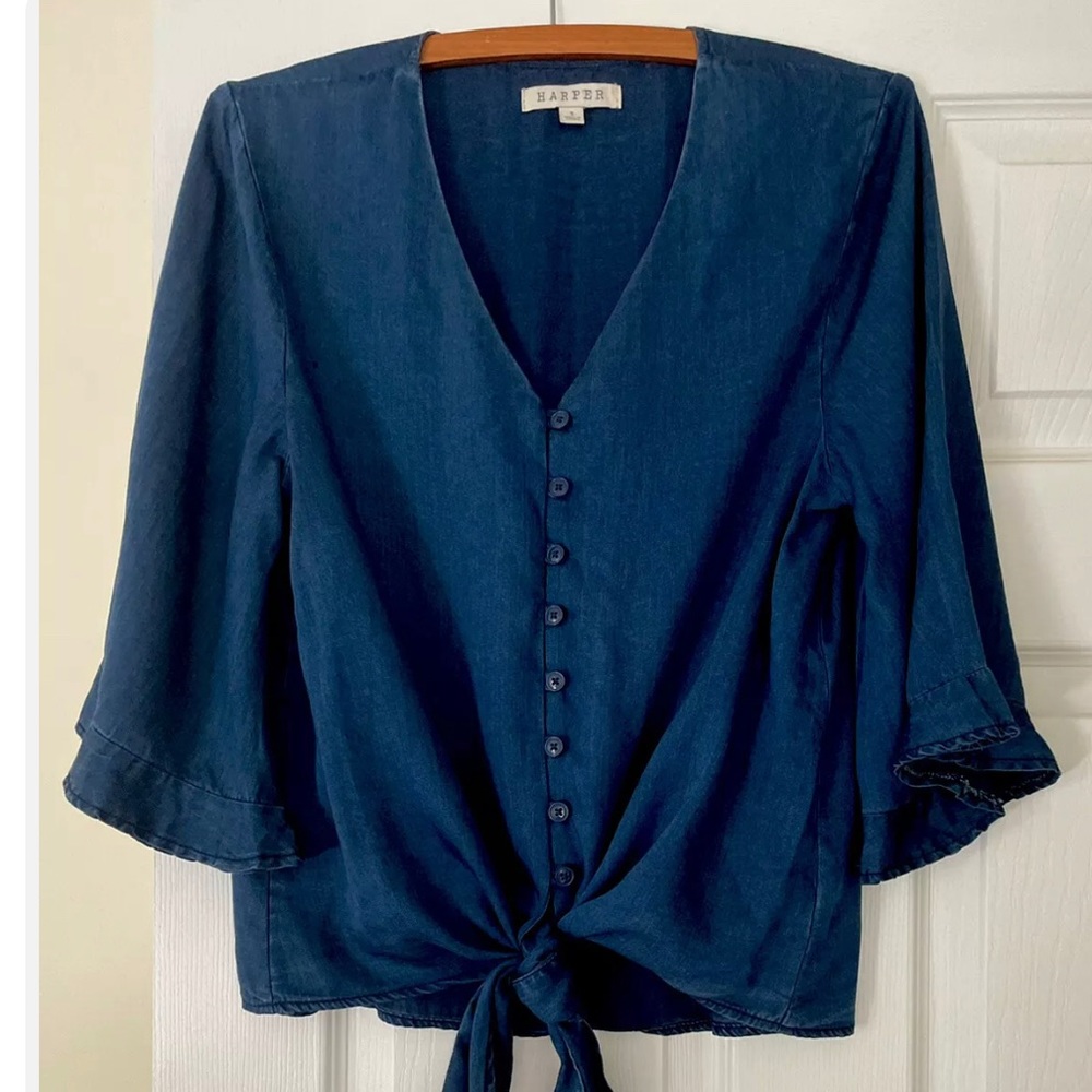 Harper Women’s Denim Shirt with Front Tie. Size S